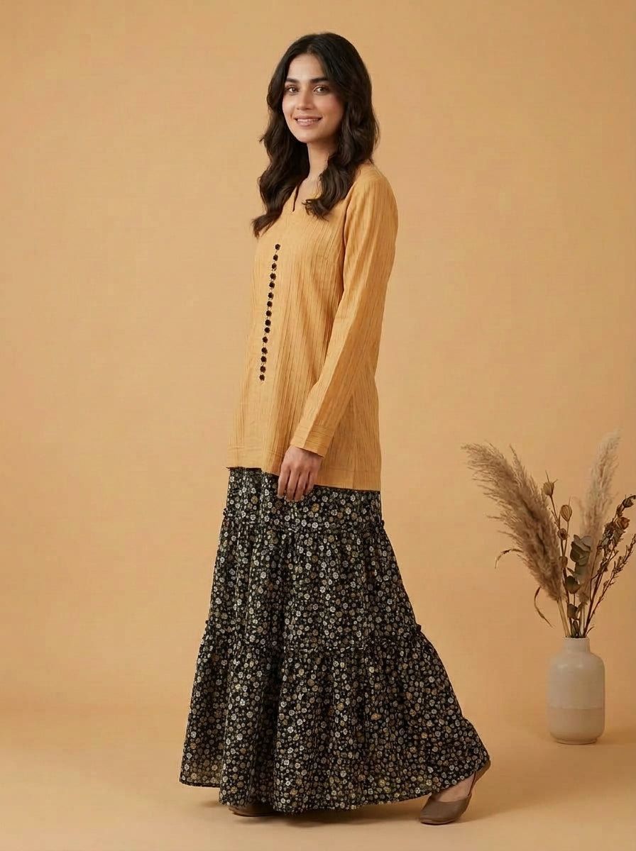 Textured Blouse & Ditsy Floral 2-Piece Co-ord Set
