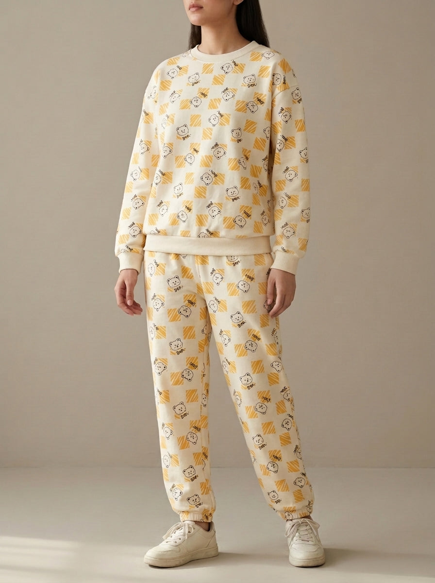 Graffiti Heart Printed Sweatshirt & Sweatpants Set