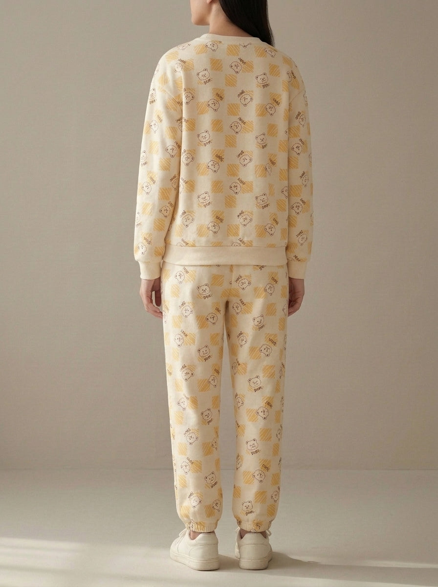 Graffiti Heart Printed Sweatshirt & Sweatpants Set