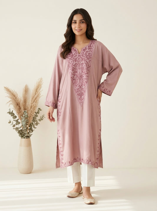 Embroidered Neckline Kameez